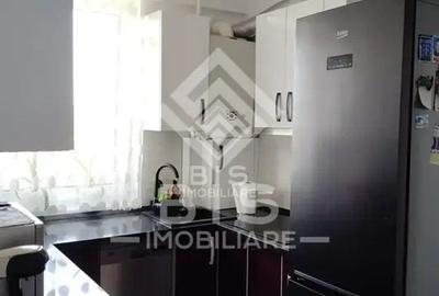 Apartament 3 camere, etaj 7/10 - 7