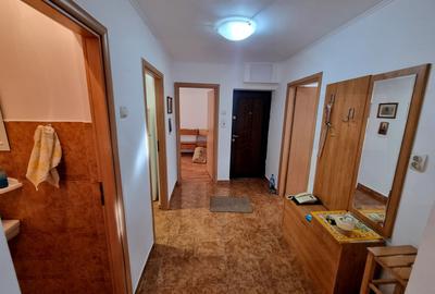 Ultracentral liceul Pedagogic-  apartament 4 camere decomandat - 3