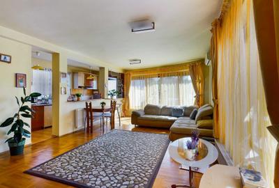 Casa individuală 10 camere in Andrei Mureșanu, 300 mp utili - 1