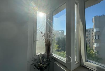 3 camere Unirii decomandat,centrală,parcare,et. 6,an 1995,metrou,83 mp - 8