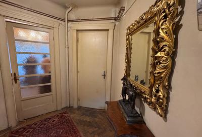 Vanzare apartament cinci camere Universitate metrou perfect pentru Airbnb - 19