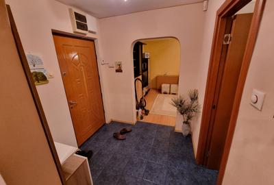 Apartament decomandat 3 camere zona Tomis Nord - 10