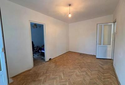 Apartament 3 camere Alexandru cel Bun - 1