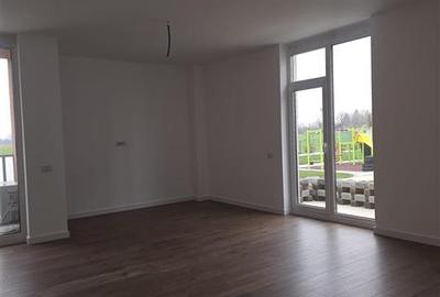 Apartament cu 2 camere decomandat în Torontalului