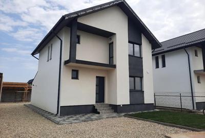 FARA COMISIOANE casa cu 5 camere P+1+pod incalzire pardoseala terasa beci garaj - 50