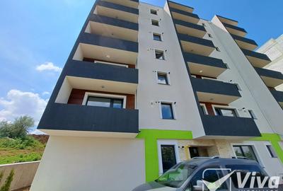 Apartament cu 2 camere decomandat în Vișani