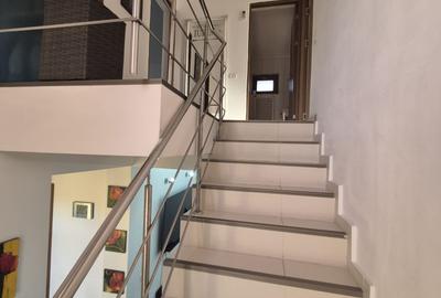 Vila spatioasa,Corbu! - 4