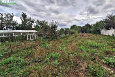 Teren 1329 mp | Casa batraneasca | Toate utilitatile, Zona Serbanesti, Bacau - 11