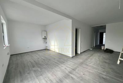 Duplex cu 4 camere în Moșnița Nouă