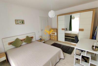 Apartament cu 2 camere semidecomandat, mobilat în Andrei Mureșanu