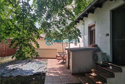 Royal Imobiliare - Inchiriere apartament in vila cu gradina - 2