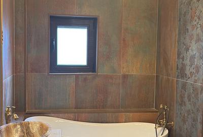 Luxury Living: Spectacolul Marmurei într-un Spațiu Vast de 138mp - 22