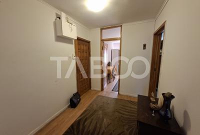 Apartament 3 camere etaj 1 de inchiriat zona Scoala de Inot Sibiu - 11