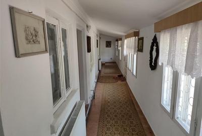 Proprietate spatioasa de vanzare in Gaesti, Dambovita - ideala pentru locuit sau - 16