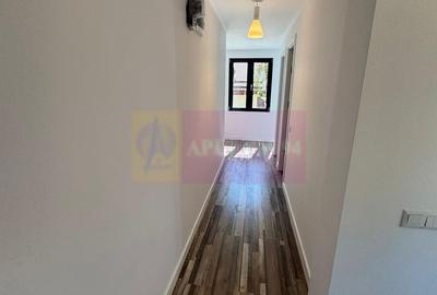 Casa de vanzare cu 2 apartamente in Azuga - 3