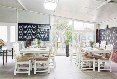 Hotel/Pensiune, 400 mp în Exterior Vest