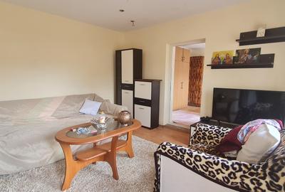 Valu lui Traian_sens giratoriu_casa 5camere,pret 95.000E - 1