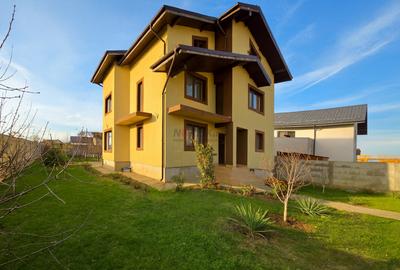 Vila spatioasa in Ciorogarla, teren 656 mp, mansarda 80 mp - 1