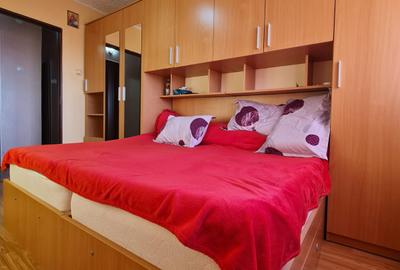 Vanzare apartament 4 camere dec, in Galati, Micro 39A, sup.91mp, mobilat - 14