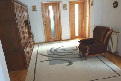 Apartament ultracentral, 3 camere, cu priveliste impresionanta, langa Mercur - 3