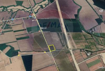 Teren intravilan de vanzare Faraoani  jud. Bacau cu deschidere la E85 - 2