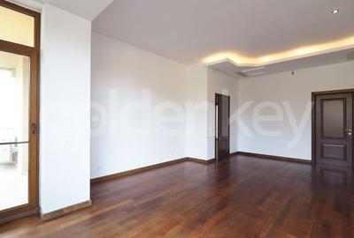 Apartament generos cu 4 camere | 32mp terase | 2 garaje - 7