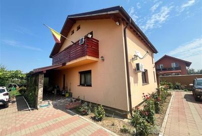 Casă individuală cu 4 camere în Hărman
