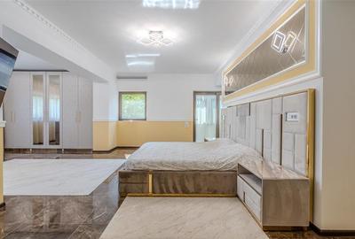 PIPERA - EROU IANCU NICOLAE,VILA ,9 CAMERE,504 MP MP,TEREN 800 MP,PISCINA - 12
