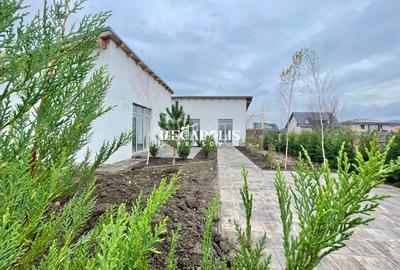 Casă individuală cu 4 camere în Cristian