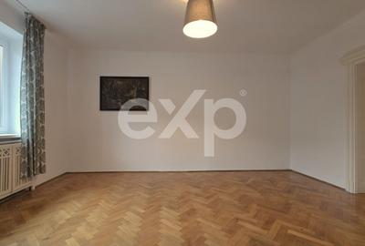 Apartament 3 camere de închiriat – Centrul Istoric, Str. Mihai Eminescu - 14