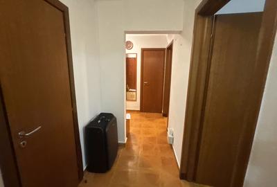3 camere - Ozana - Titan - Centrala - Parcare - Metrou - Prima chirie - 14