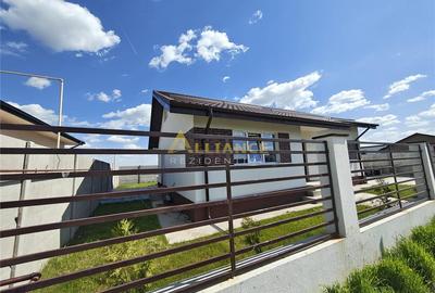Casa 3 camere | 70 mp utili | Teren 375 mp | 2 min de STV - 1