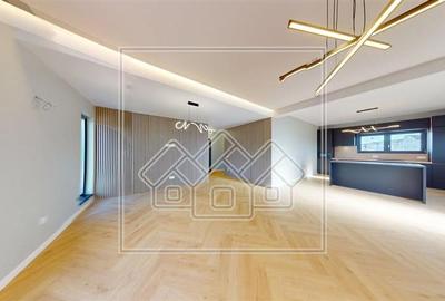Apartament in Sibiu- 115 mp utili- 4 camere, 3 bai- 200mp curte libera - 9