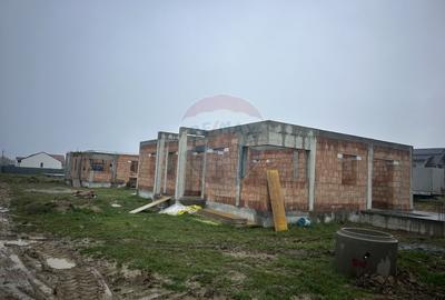 OCAZIE. Casă cu 4 camere de vânzare la rosu in Mocira. - 9
