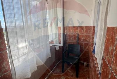 Apartament 3 camere în zona Sud-Vest ROMPETROL - 6