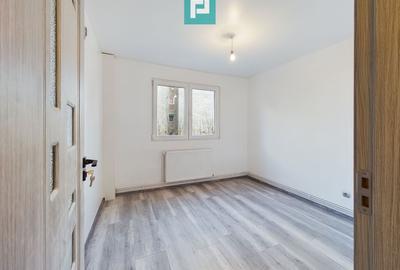 Apartament 3 camere pe str Hateg in Vlaicu - 17