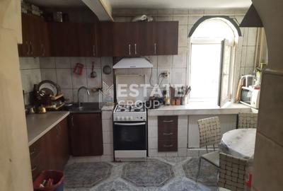 Apartament 3 camere, decomandat, parter - 2