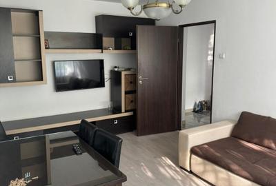 Apartament cu 2 camere semidecomandat, mobilat în Drumul Taberei