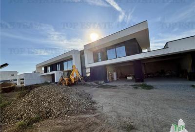 Casa de lux moderna cu 12 camere si piscina - Design minimalist inspirat din Mia - 8