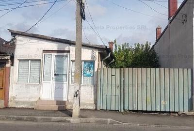 Casa de Locuit, Str. Mihai Bravu 42,  Turnu Magurele, TR - 2