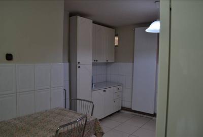 Apartament 3 camere , Zona Medicinei