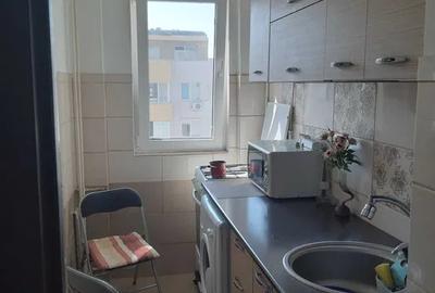 Apartament 2 camere, decomandat, 40 mp, ac, metrou, 1 Decembrie 1918 - 5