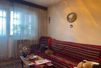 Apartament 2 camere semidecomandat etaj 4 zona Nord - 3