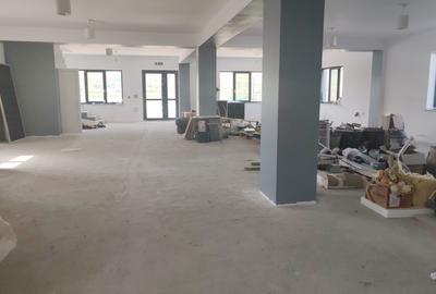 Spatiu comercial nou.Spatiu birouri - 2