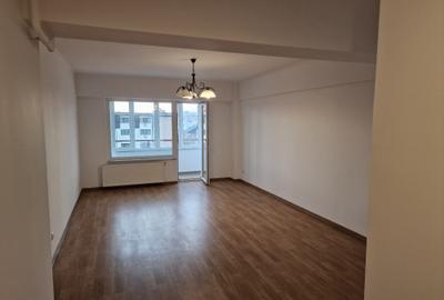 De Vanzare Apartament 2 Camere decomandat etaj 5/7, 72 mp,Pret 113000 euro