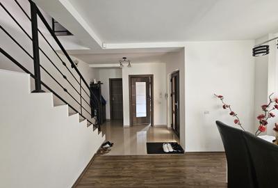 Duplex deosebit, P+E, 133 mp, foarte bine poziționat, Dumbrăvița, comision 0% - 3