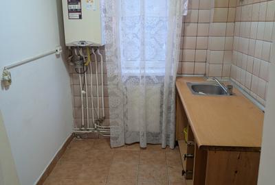 Apartament langa CORA , grădiniță, etaj 2 - 5