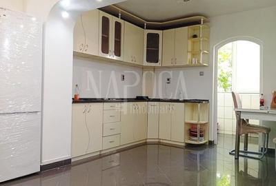 Apartament cu 3 camere decomandat, mobilat în Rogerius