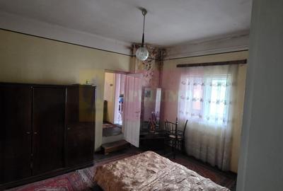 Etaj vilă istorică de vânzare în Sinaia – Zona Furnica - 12