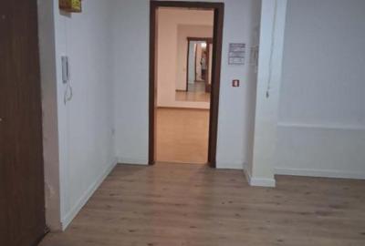 Unirii-Nerva Traian,apartament 2 camere de vanzare parter,nemobilat - 12